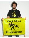 Bandera Ongi Etorri Errefuxiatuak en apoyo a las personas refugiadas