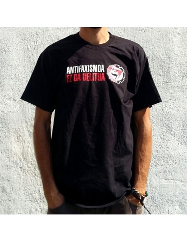 Camiseta negra Antifaxismoa ez da delitua