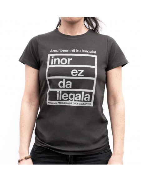 Camiseta Inor ez da ilegala gris chica